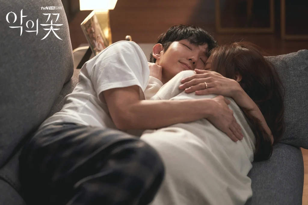 "Flower of Evil, sugestão extra entre os melhores doramas para assistir com sua mãe"