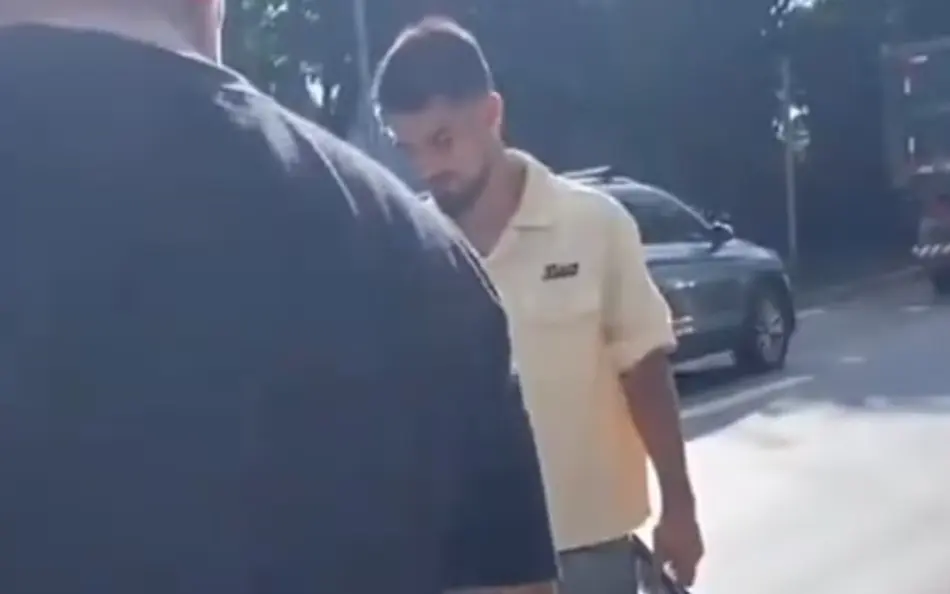 Acidentes e bastidores do futebol - Flaco López se envolve em acidente