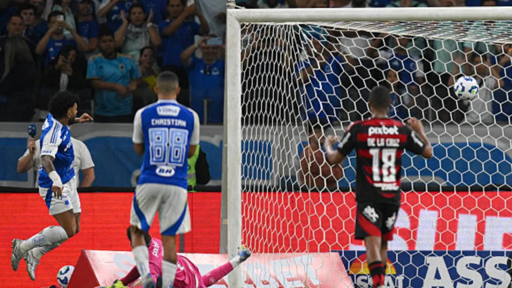 Destaques esportivos da semana: grandes vitórias - gol de Gabigol nos minutos finais