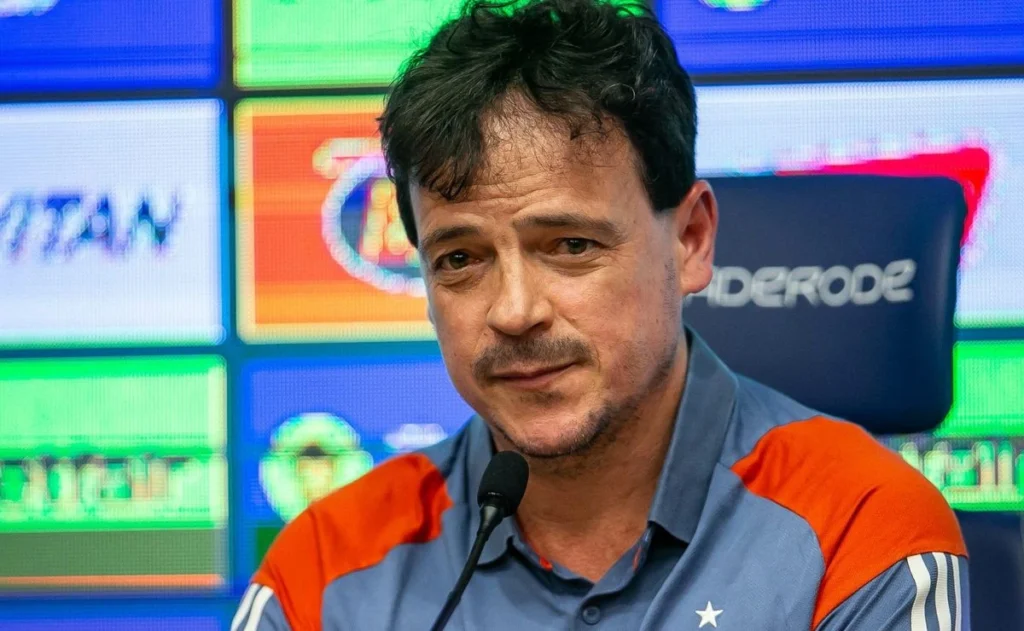 Bastidores Agitados, Lesões e Negociações em Curso - Paralelamente, a diretoria tenta articular a chegada de Fernando Diniz